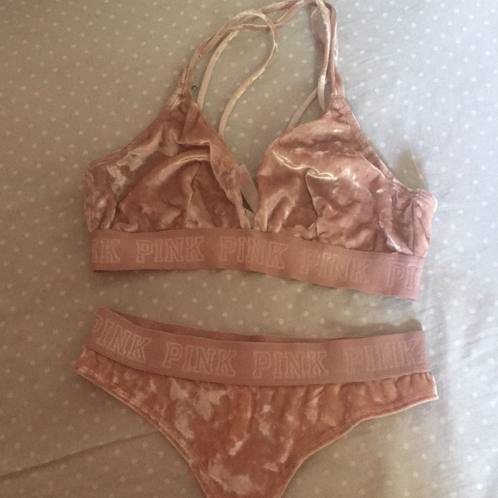 Pink Bra Set (Medium)